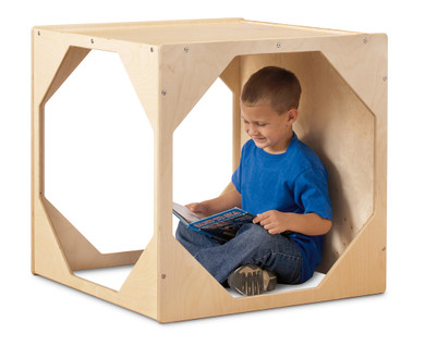 Reading Hideaway- Model